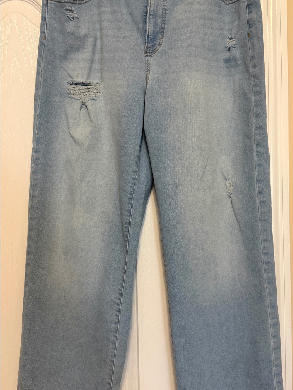 Jessica Simpson Light Blue Straight Leg Distressed Jeans
